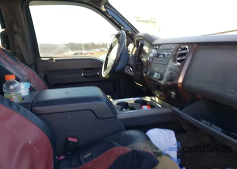 2011 Ford F-250 Lariat из США, поврежденный, VIN 1FT7W2BT7BEA66504